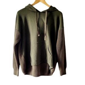 89th and Madison Army Green Hoodie Sweatshirt Sweater Size XL New without Tags